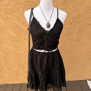 black lace up corset cami top by romwe